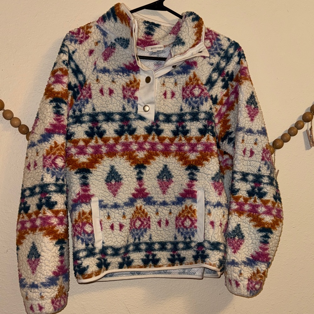 Vibrant Geometric Fleece Pullover